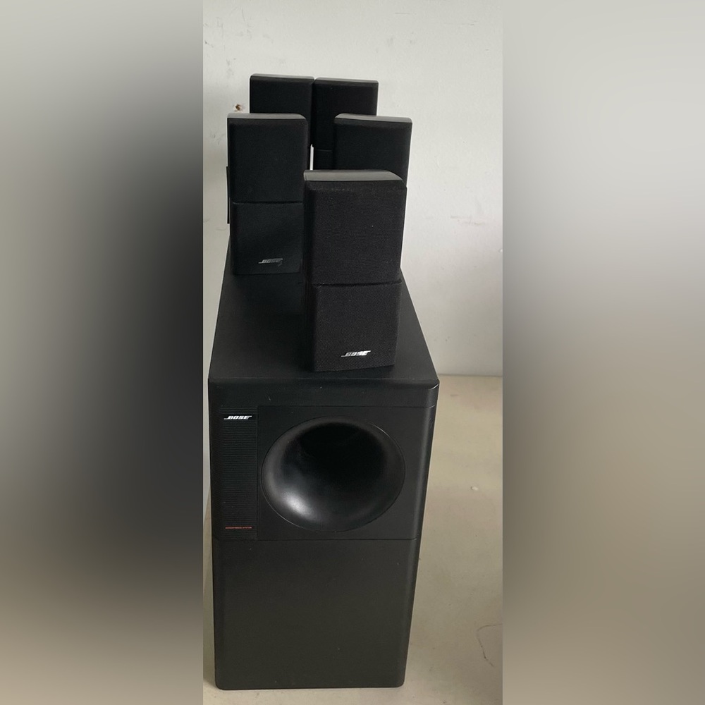 Bose Acoustimass 10 Series II Home Theater Speaker System